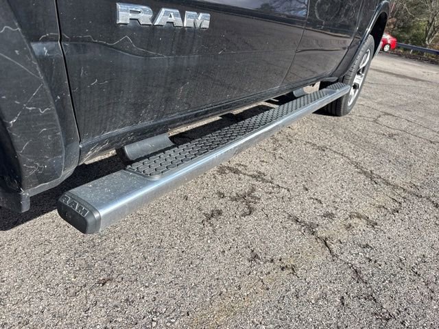 Used 2019 RAM 1500 Laramie image 10
