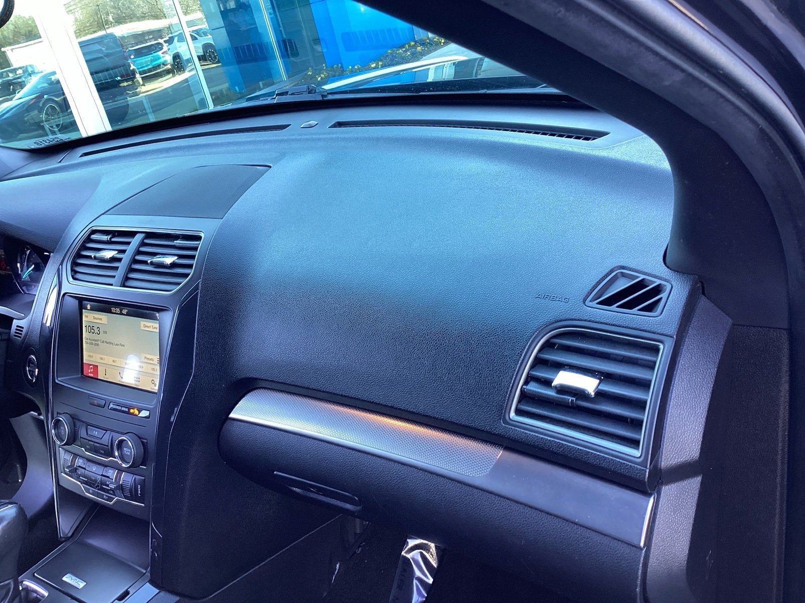 Used 2019 Ford Explorer XLT w/ Equipment Group 201A image 18