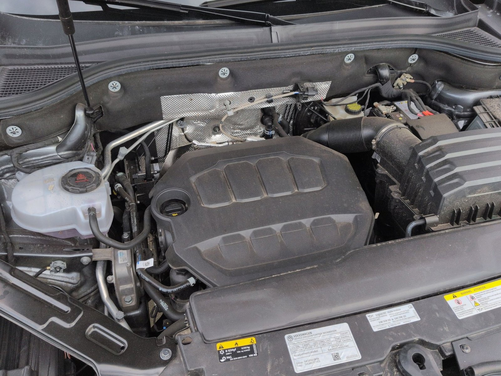 Used 2025 Volkswagen Atlas Cross Sport SE image 26