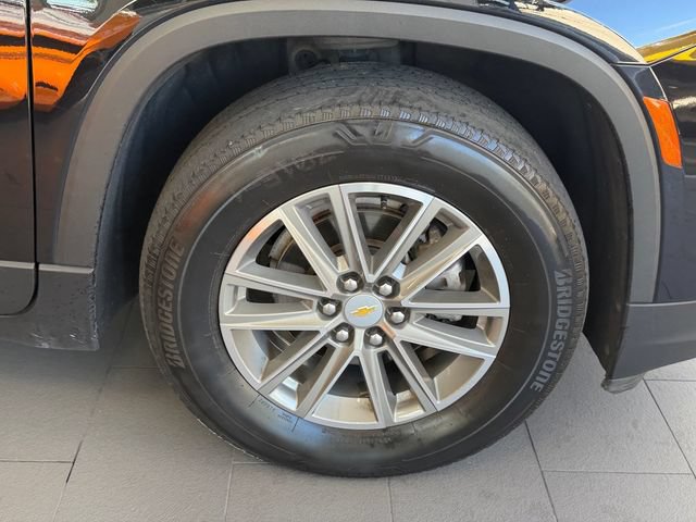 Certified 2023 Chevrolet Traverse LT w/ LPO, Cargo Package FWD image 16