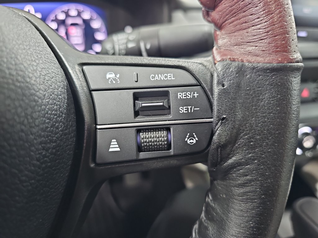 Used 2024 Honda Accord EX image 20