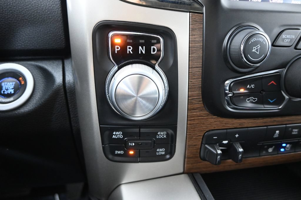 Used 2016 RAM 1500 Laramie w/ Convenience Group AWD/4WD image 33