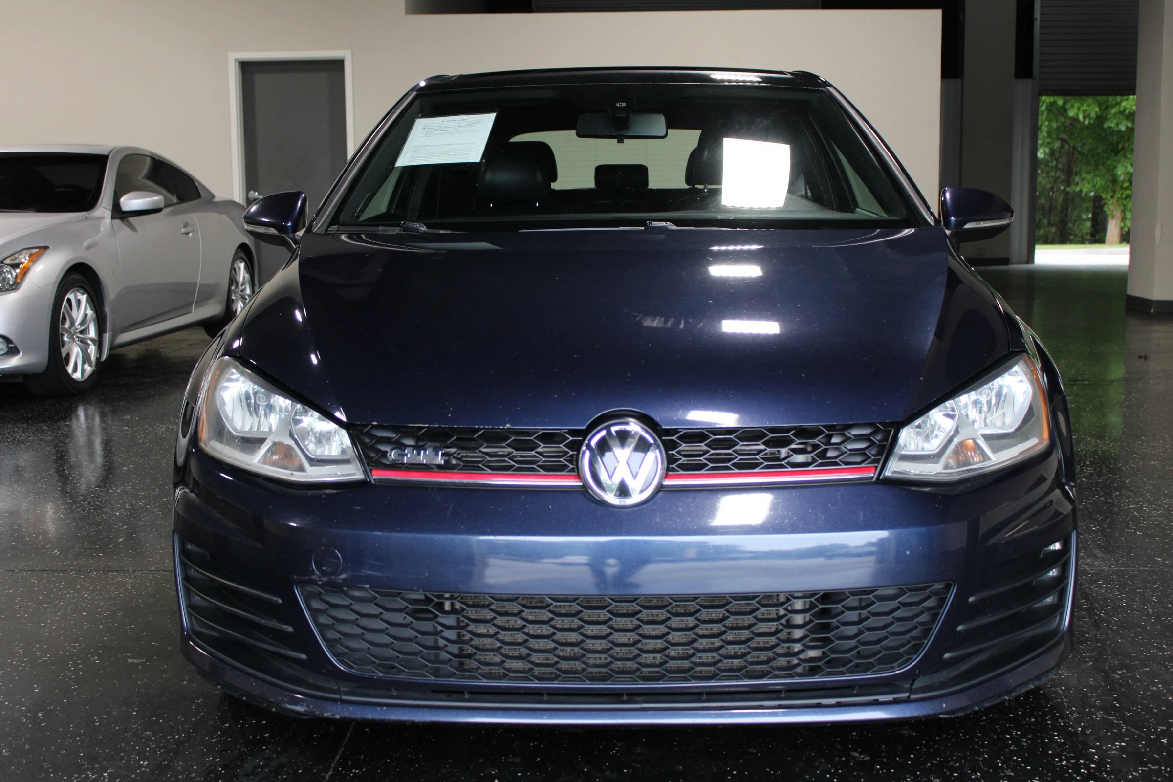 Used 2015 Volkswagen GTI SE FWD image 7
