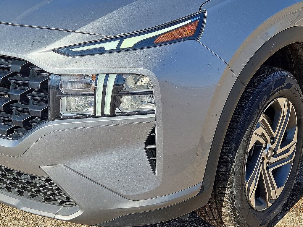 Used 2023 Hyundai Santa Fe SEL image 10