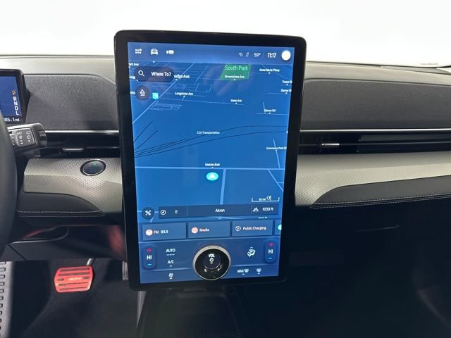 Used 2022 Ford Mustang Mach-E Select image 18