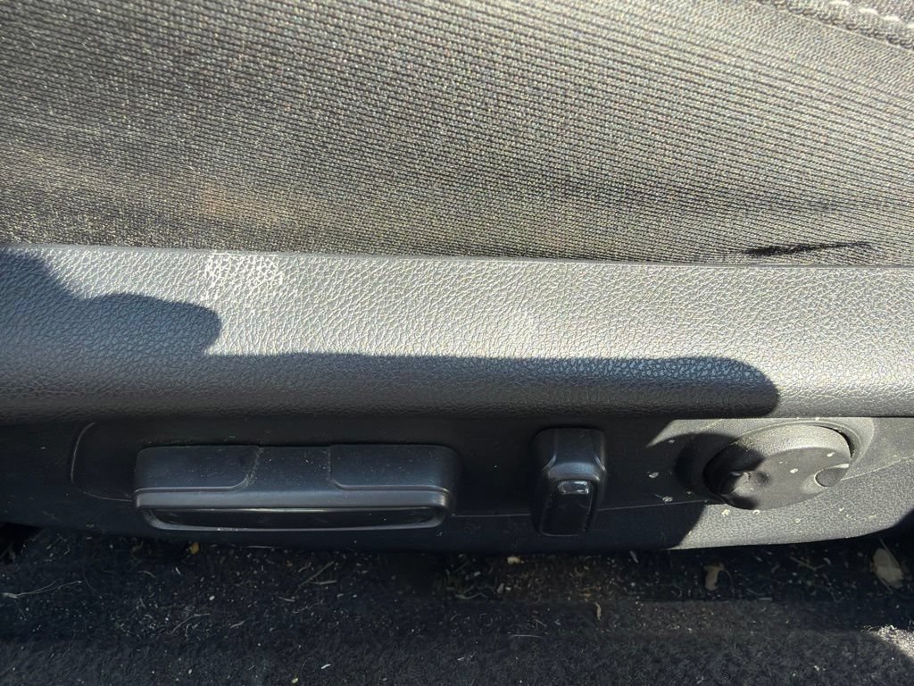 Certified 2023 Honda Accord EX image 11