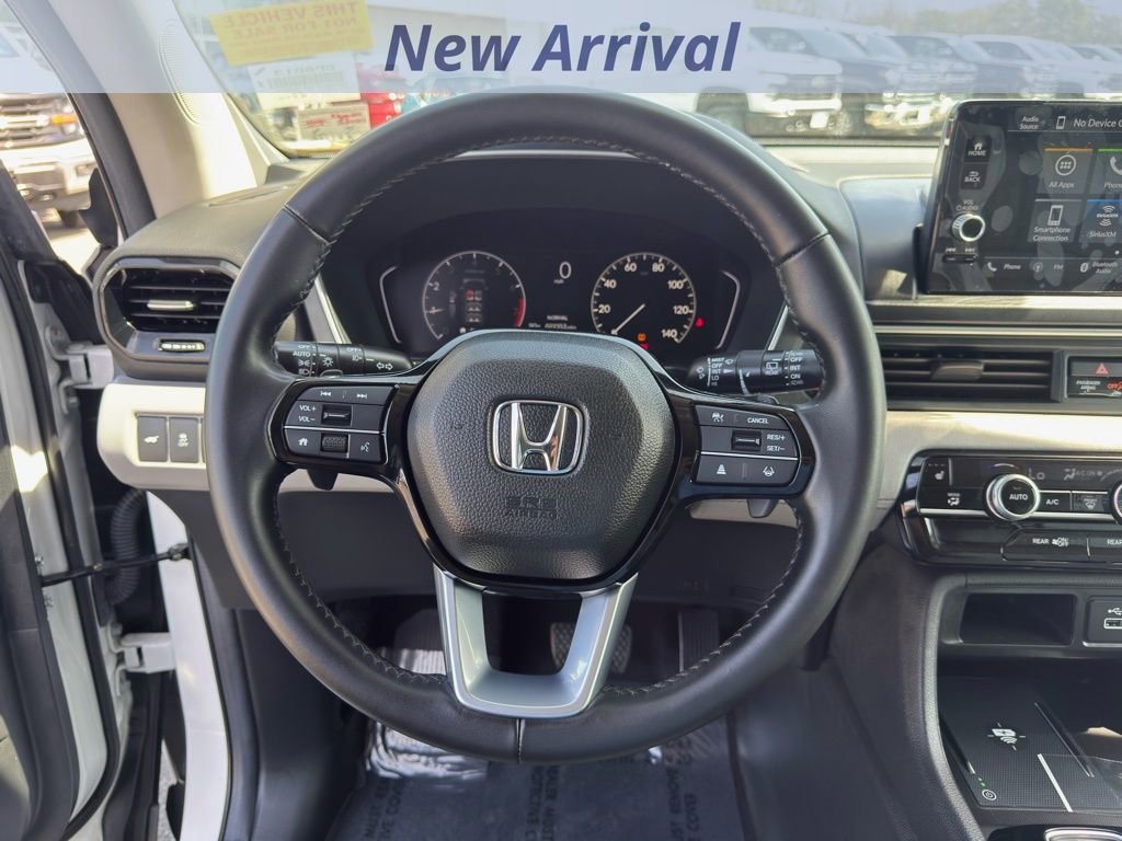 Used 2024 Honda Pilot EX-L image 10