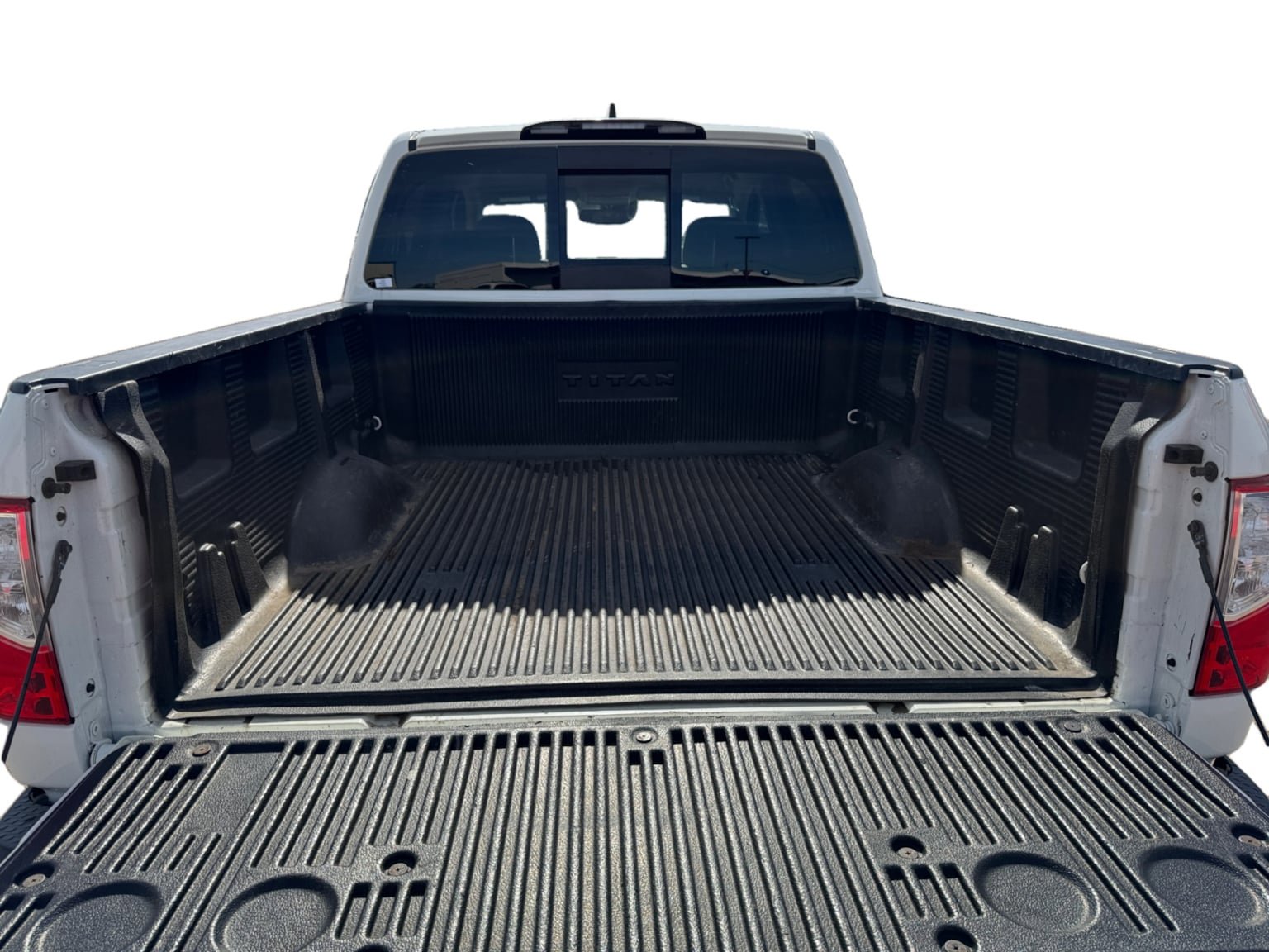 Used 2022 Nissan Titan SV w/ SV Convenience Package RWD image 19