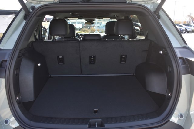 New 2026 Chevrolet Equinox ACTIV w/ Safety and Technology Package image 18