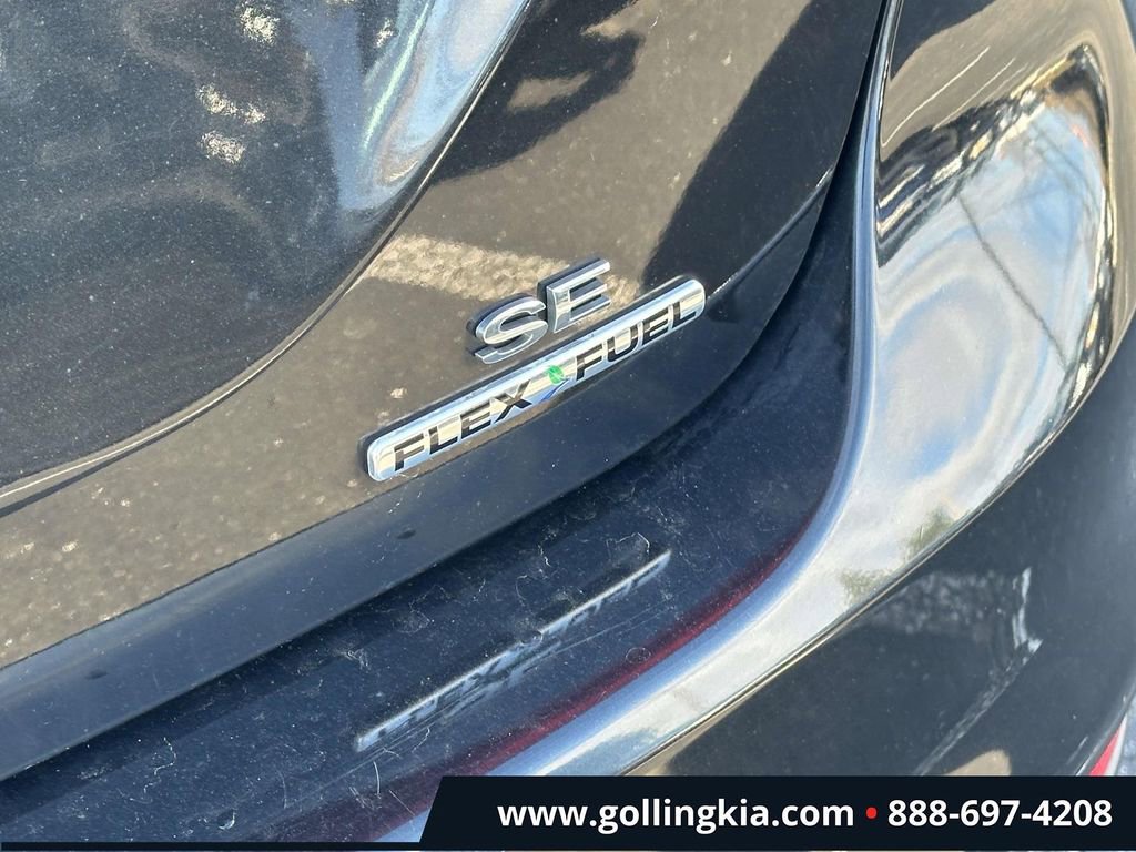 Used 2014 Ford Focus SE w/ SE Sport Package image 9