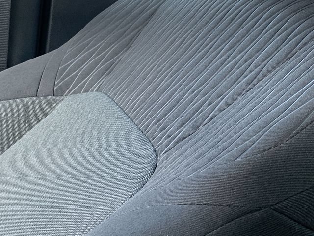 Used 2025 Toyota Camry LE FWD image 15