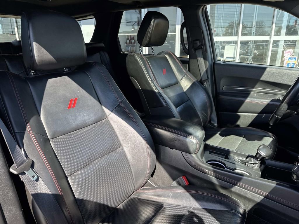 Used 2023 Dodge Durango GT image 11