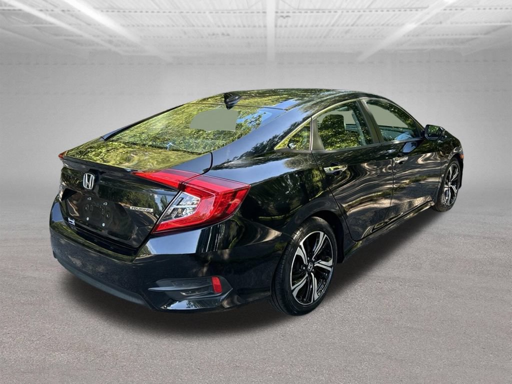 Used 2016 Honda Civic Touring image 5