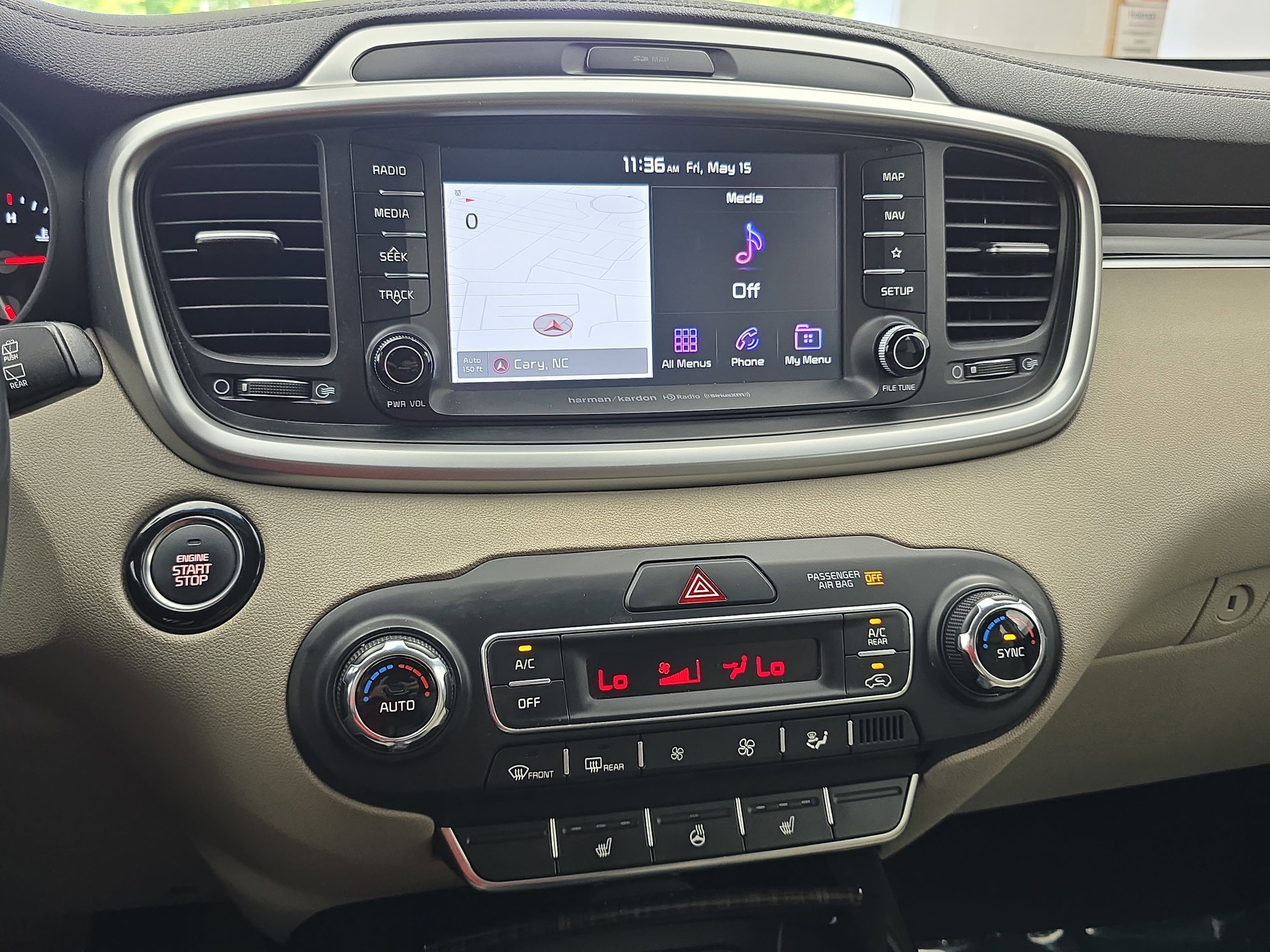 Used 2019 Kia Sorento EX w/ EX Touring Package FWD image 21