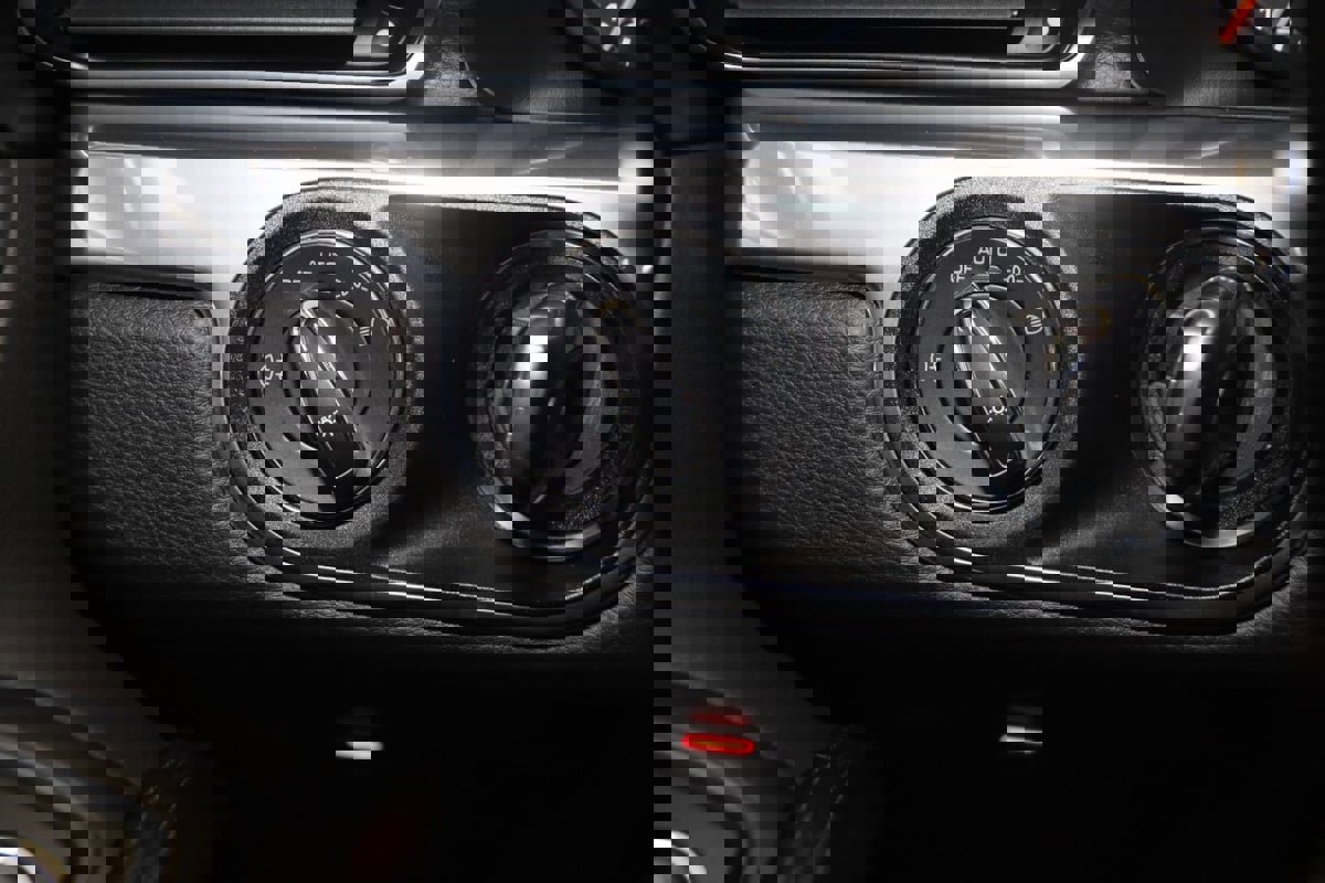 Used 2016 Porsche 911 Carrera Black Edition w/ Sport Chrono Package image 44