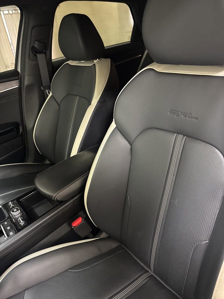 Used 2025 Kia K5 GT-Line image 16