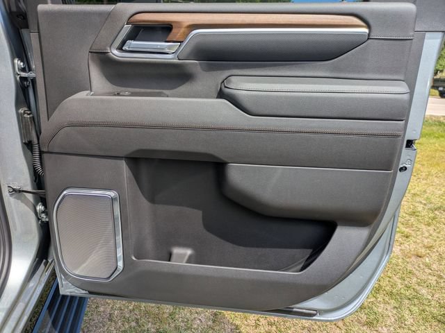 New 2026 Chevrolet Silverado 2500 High Country w/ Technology Package AWD/4WD image 34