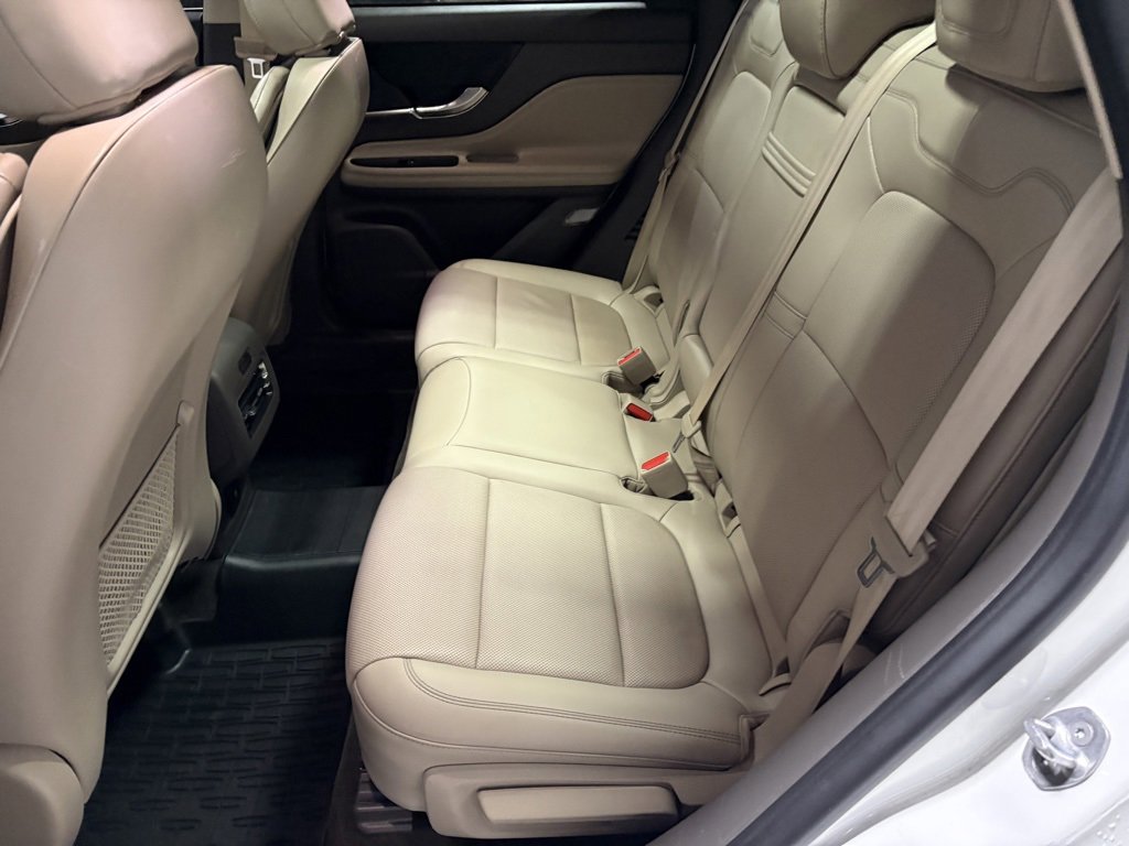 Used 2021 Lincoln Corsair Reserve w/ Equipment Group 201A image 27