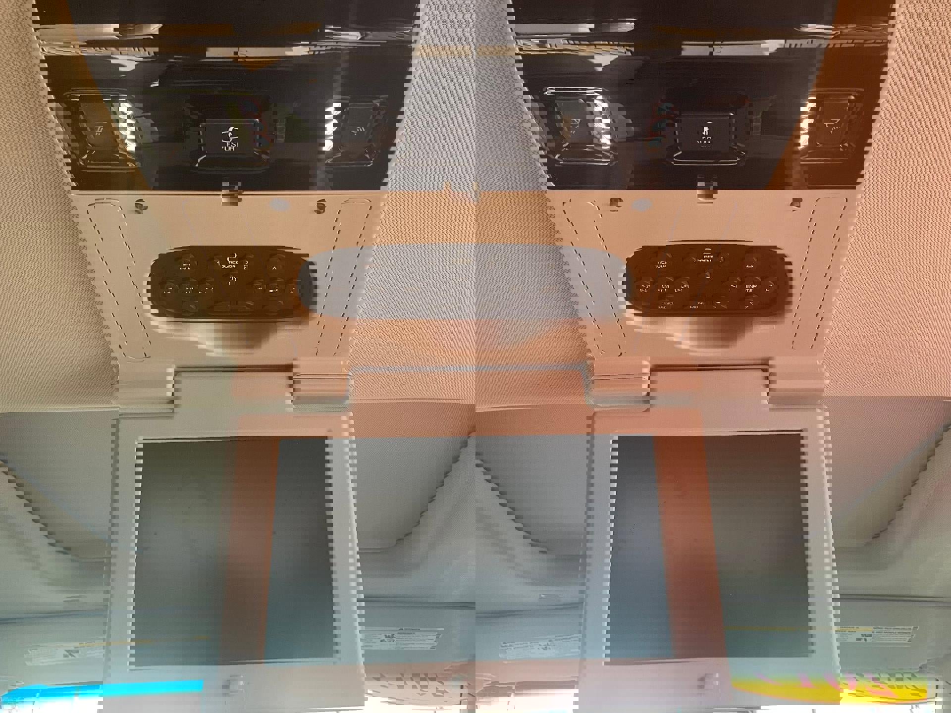 Used 2019 Chevrolet Suburban Premier image 23