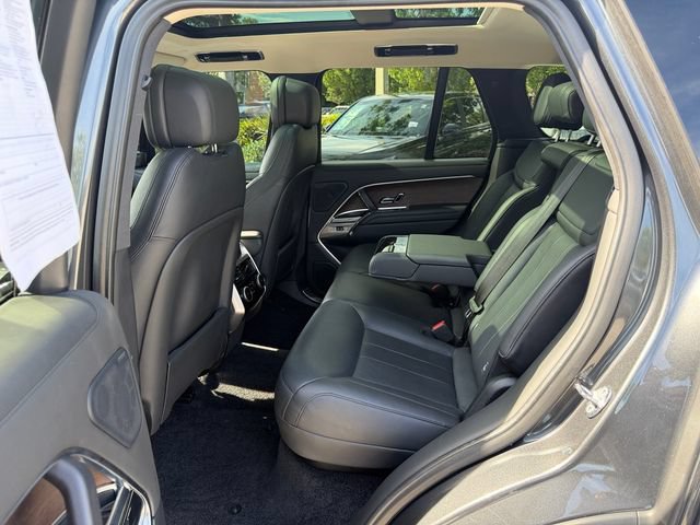 Used 2023 Land Rover Range Rover SE AWD/4WD image 13