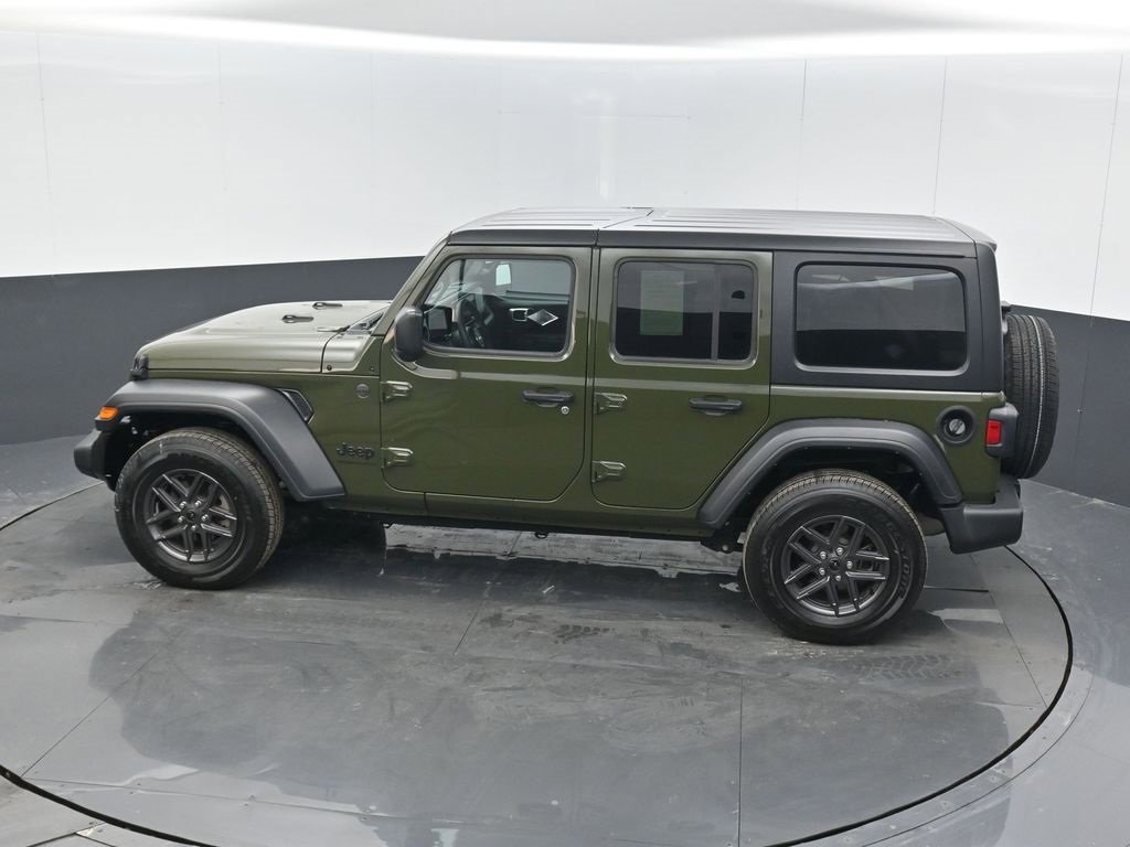 Certified 2024 Jeep Wrangler Sport S image 40