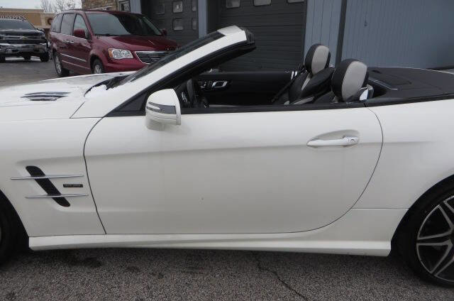 Used 2015 Mercedes-Benz SL 550 image 35