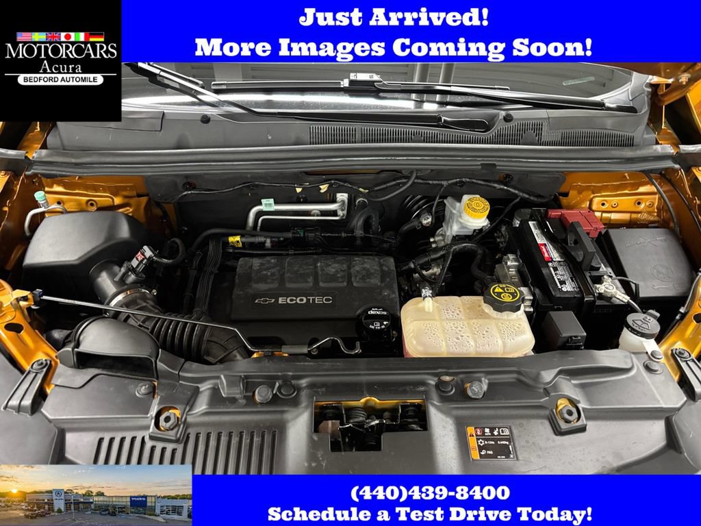 Used 2017 Chevrolet Trax LT w/ Sun & Sound Package FWD image 9