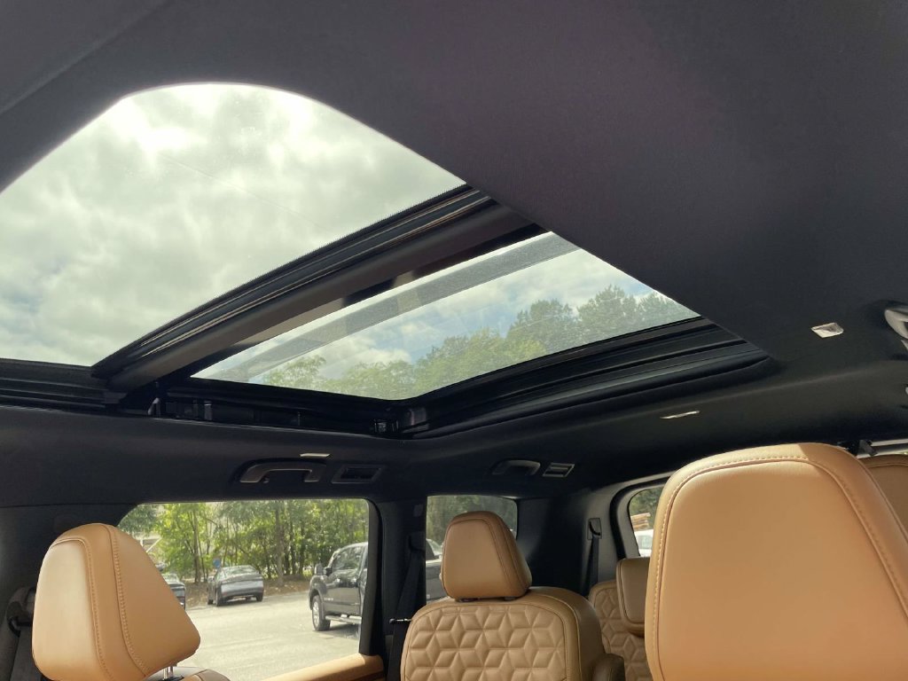 New 2026 Nissan Armada Platinum Reserve AWD/4WD image 13