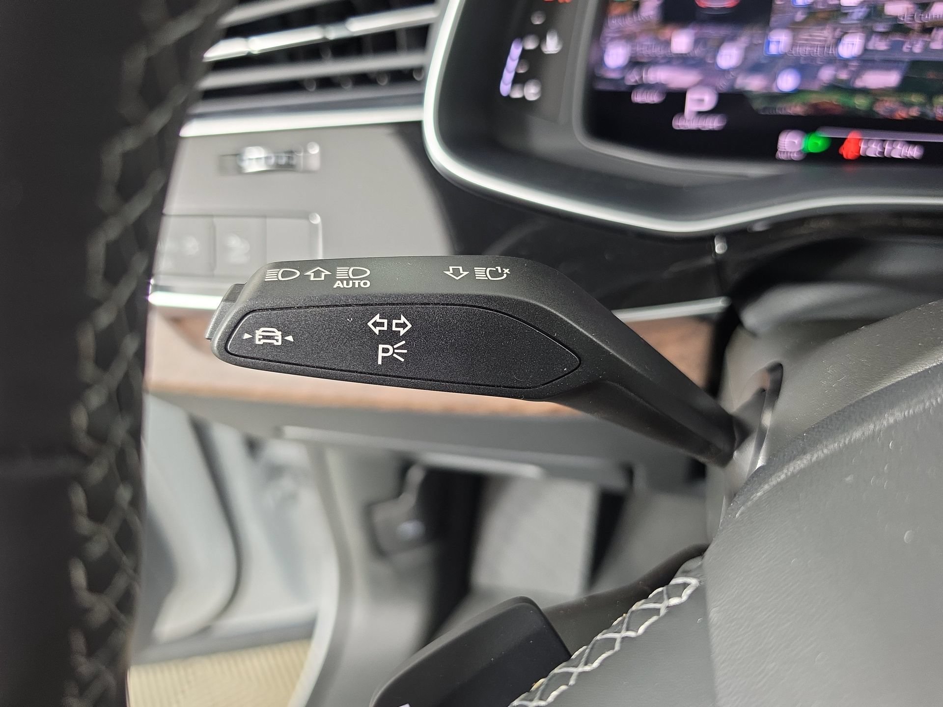 New 2026 Audi Q8 Premium AWD/4WD image 25