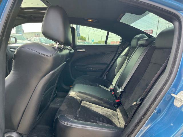 Used 2023 Dodge Charger R/T w/ Plus Group RWD image 8