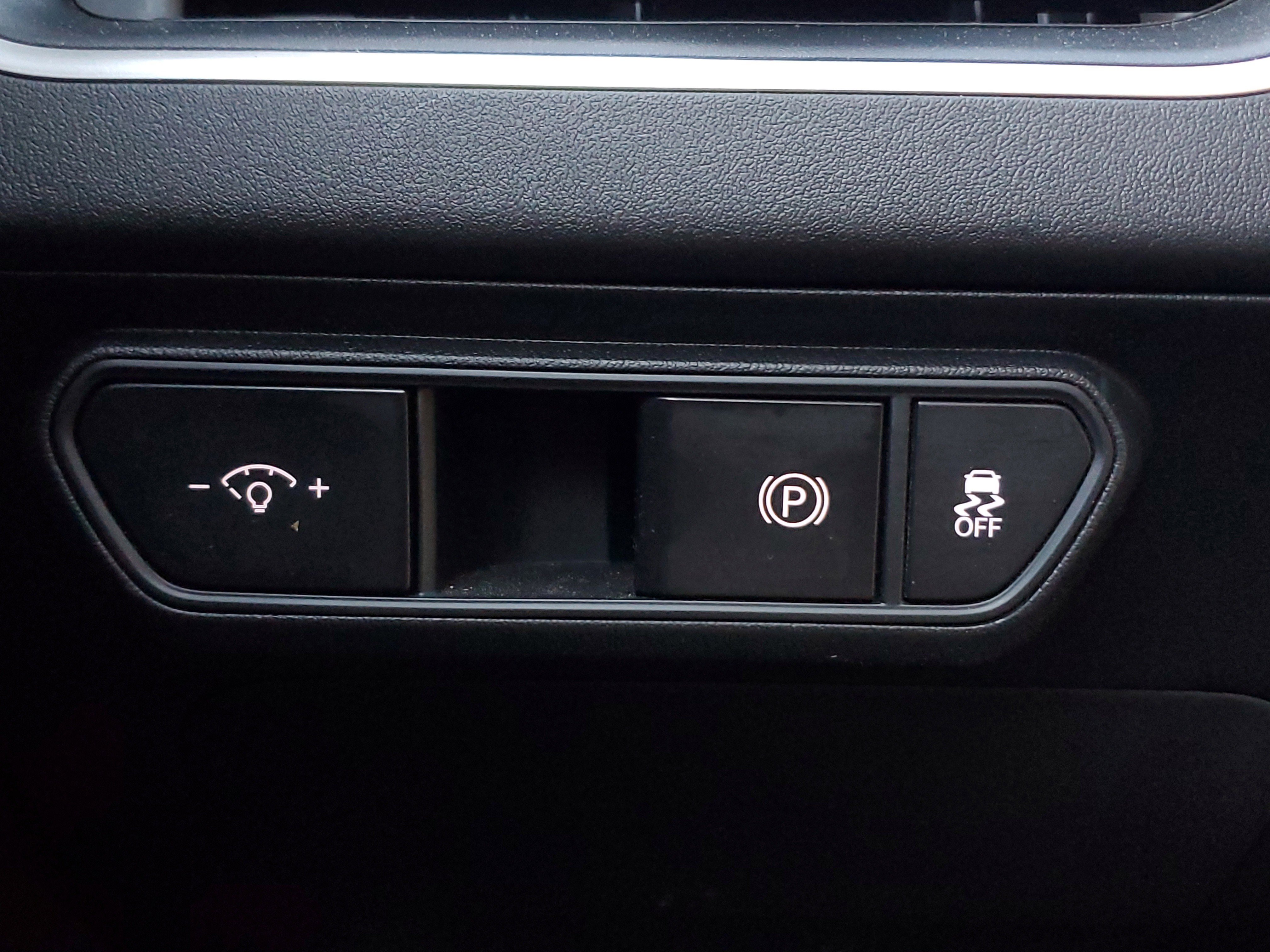 Used 2025 Kia K4 LX image 29