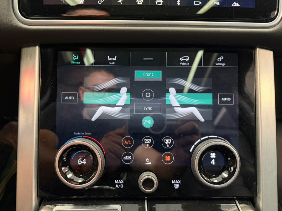 Used 2018 Land Rover Range Rover HSE AWD/4WD image 52