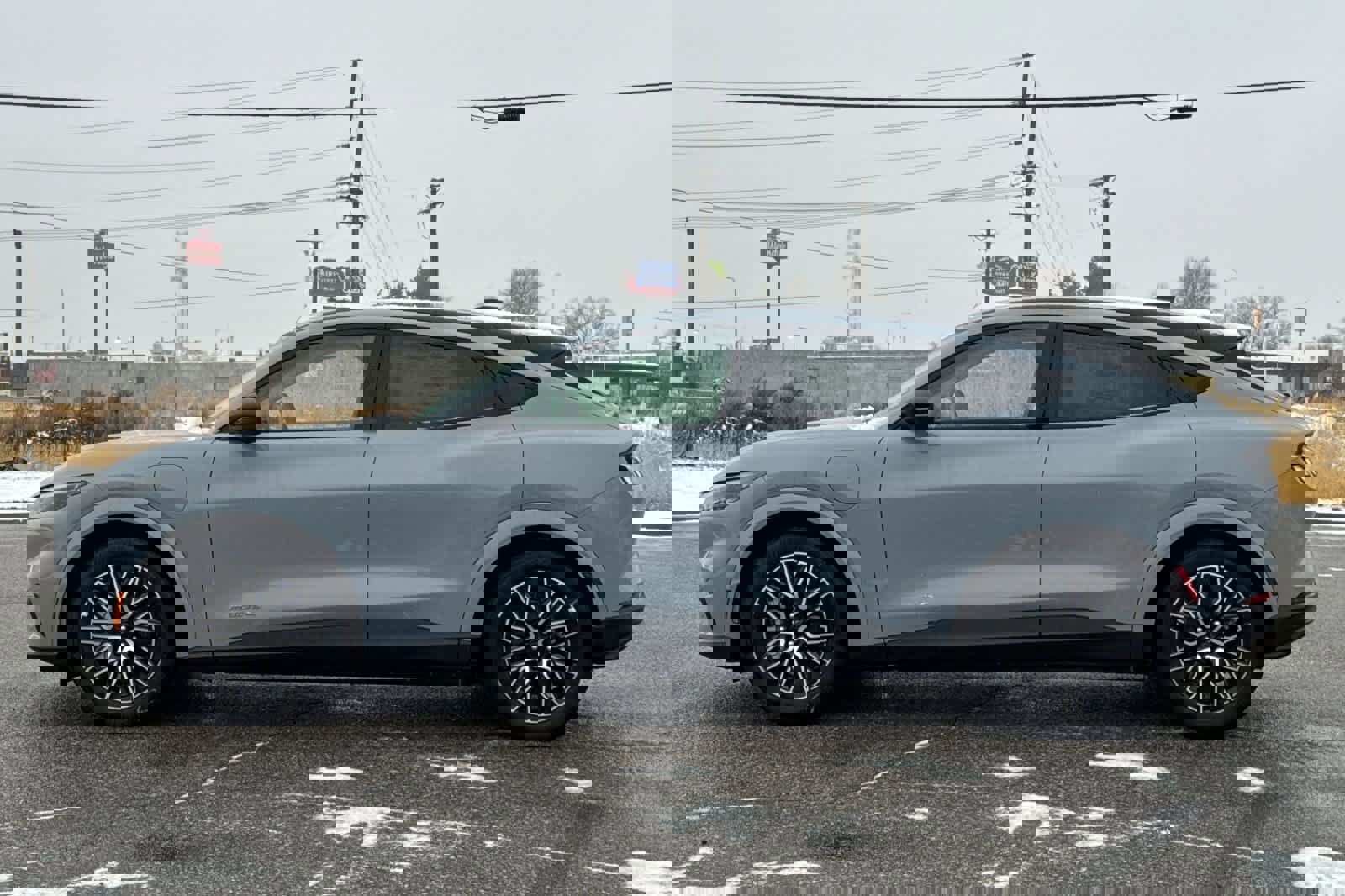 New 2025 Ford Mustang Mach-E Premium image 5