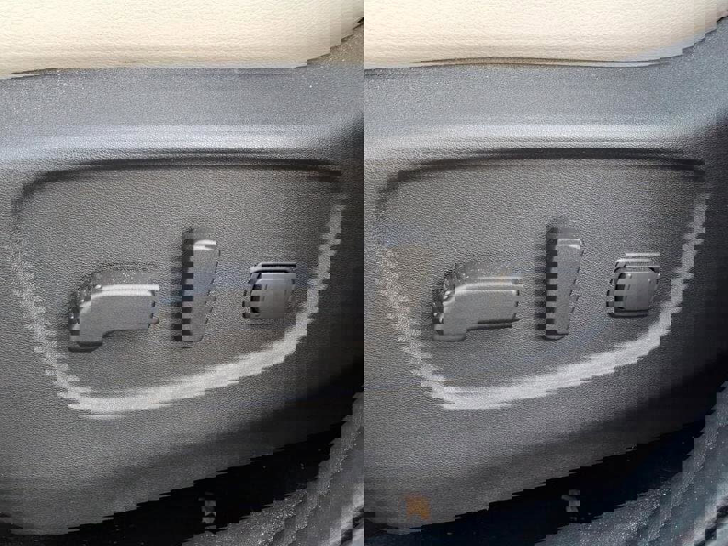 Used 2022 Nissan Rogue Sport SL image 4