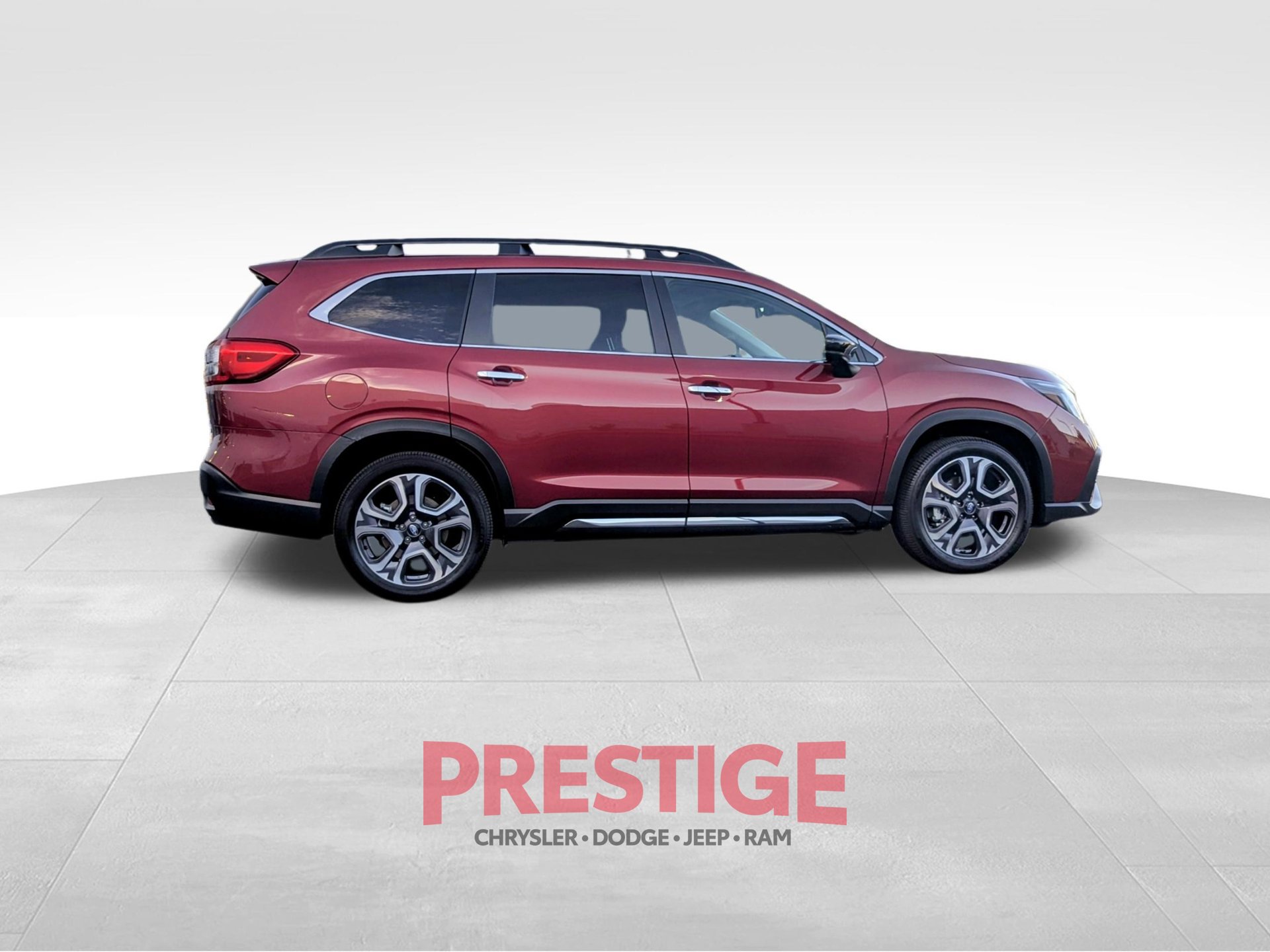 Used 2025 Subaru Ascent Touring w/ Popular Package #2 AWD/4WD image 7