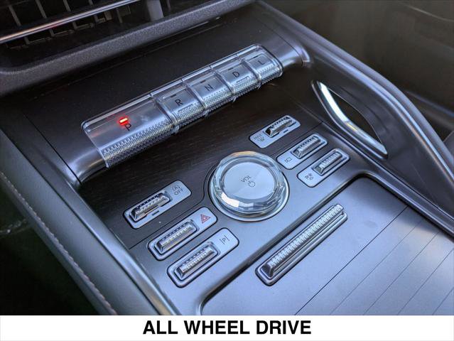 New 2026 Lincoln Nautilus Reserve w/ Jet Appearance Package image 10