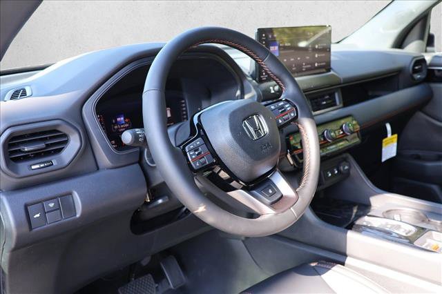 New 2026 Honda Pilot TrailSport image 10