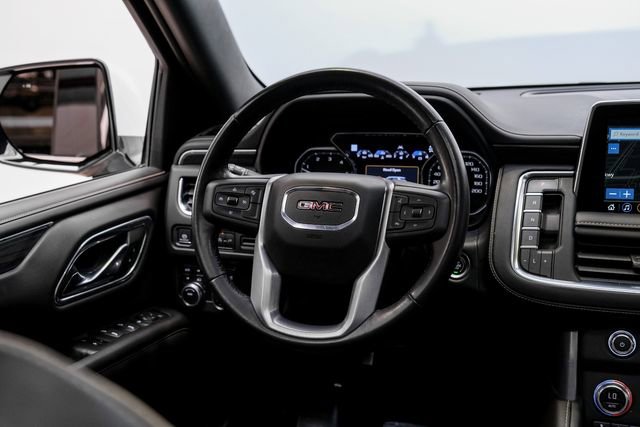 Used 2021 GMC Yukon XL SLT w/ Rear Media and Nav Package AWD/4WD image 41