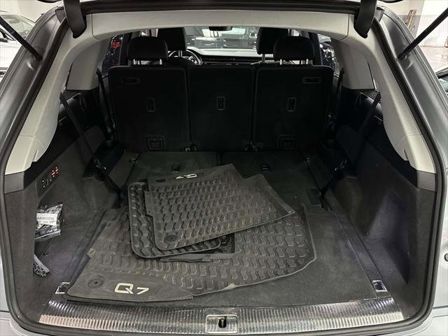 Used 2021 Audi Q7 3.0T Prestige w/ Prestige Package AWD/4WD image 10