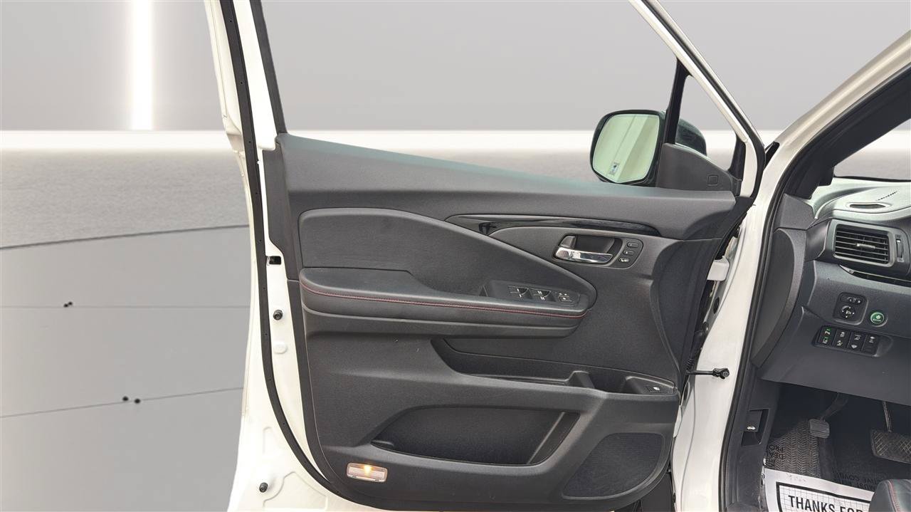 Used 2021 Honda Ridgeline Black Edition image 19