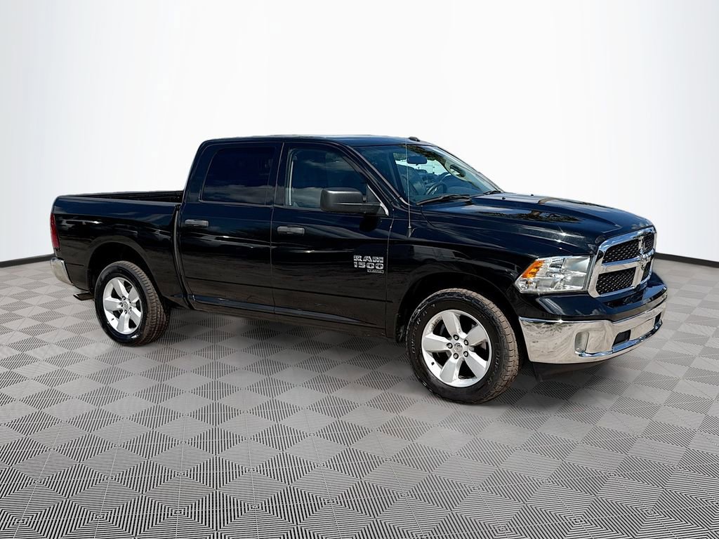 Used 2022 RAM 1500 Tradesman w/ Tradesman SXT Package RWD image 4