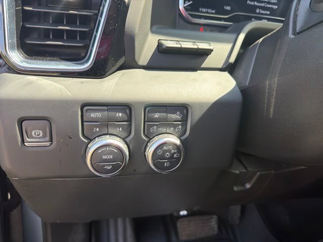 Used 2024 GMC Sierra 2500 Denali Ultimate AWD/4WD image 12