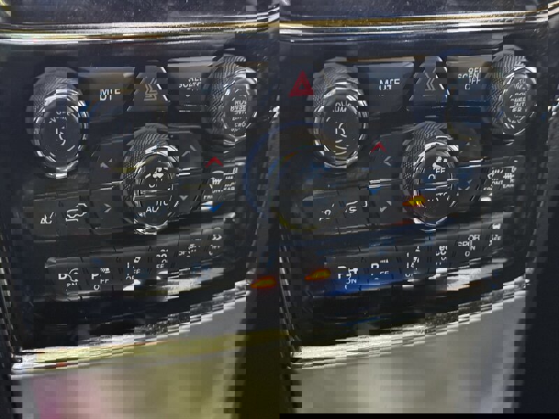 Used 2020 Jeep Grand Cherokee High Altitude image 19