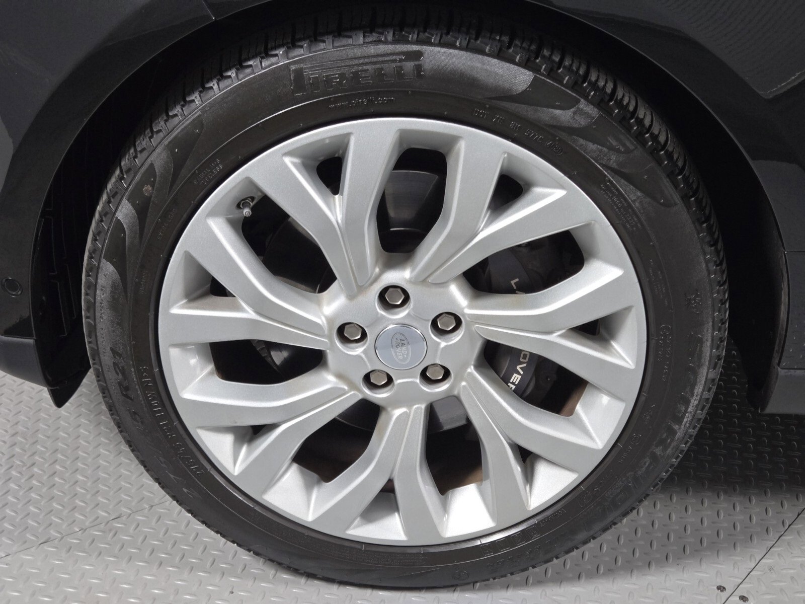 Used 2021 Land Rover Range Rover Westminster Edition image 9