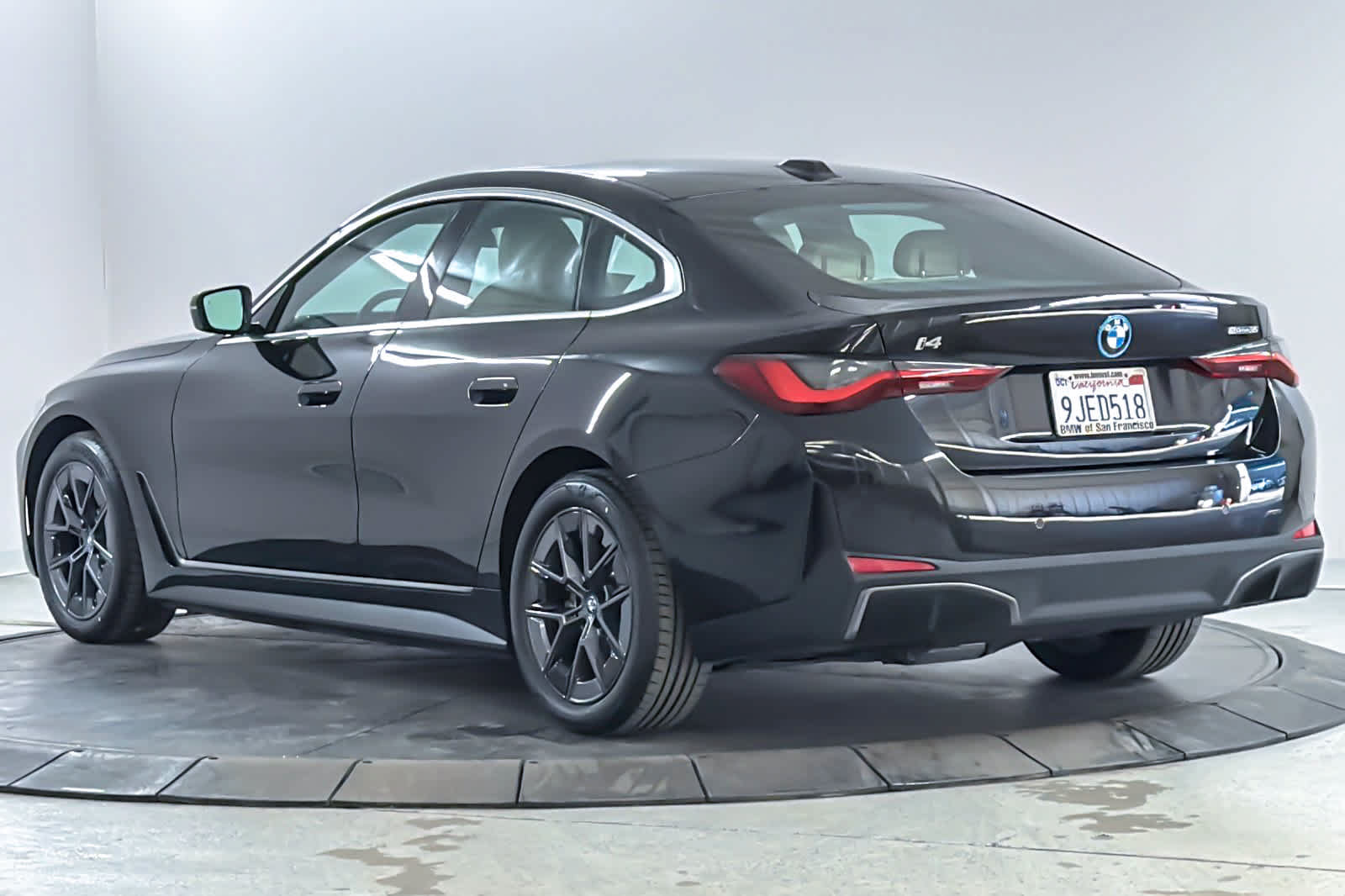 Used 2024 BMW i4 eDrive35 w/ Convenience Package RWD image 6