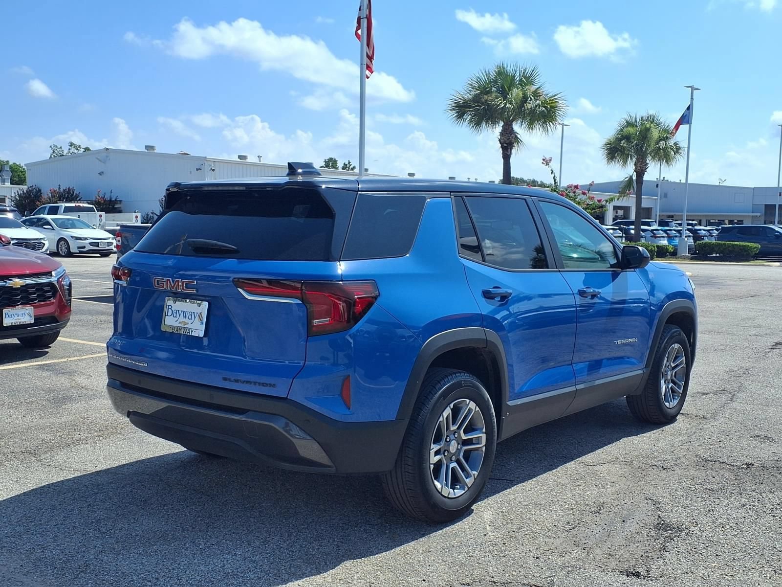 Used 2025 GMC Terrain Elevation AWD/4WD image 2