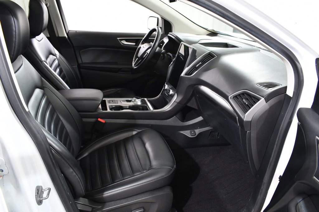Used 2022 Ford Edge SEL w/ Convenience Package image 10