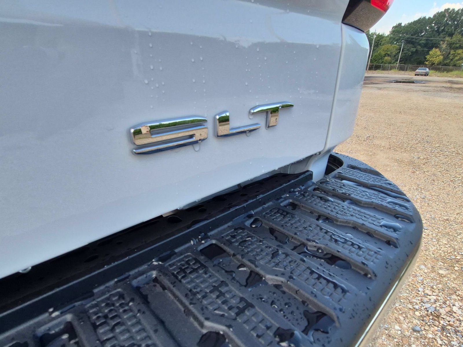 New 2026 GMC Sierra 1500 SLT AWD/4WD image 33