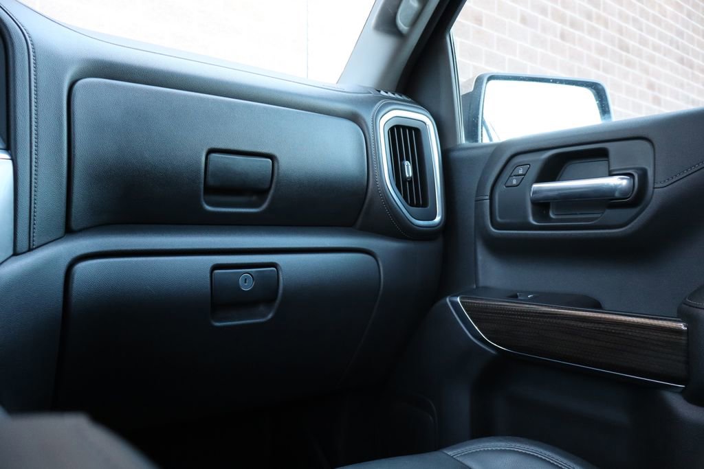 Used 2019 Chevrolet Silverado 1500 LT w/ Texas Edition AWD/4WD image 44