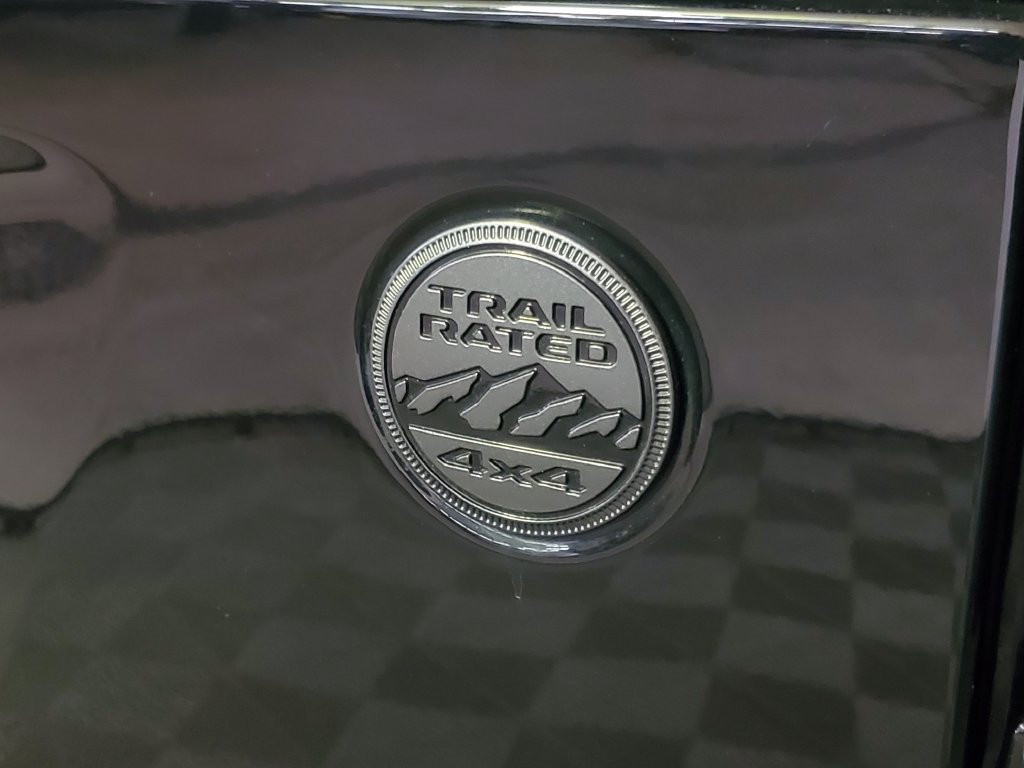 Used 2022 Jeep Gladiator Sport AWD/4WD image 30